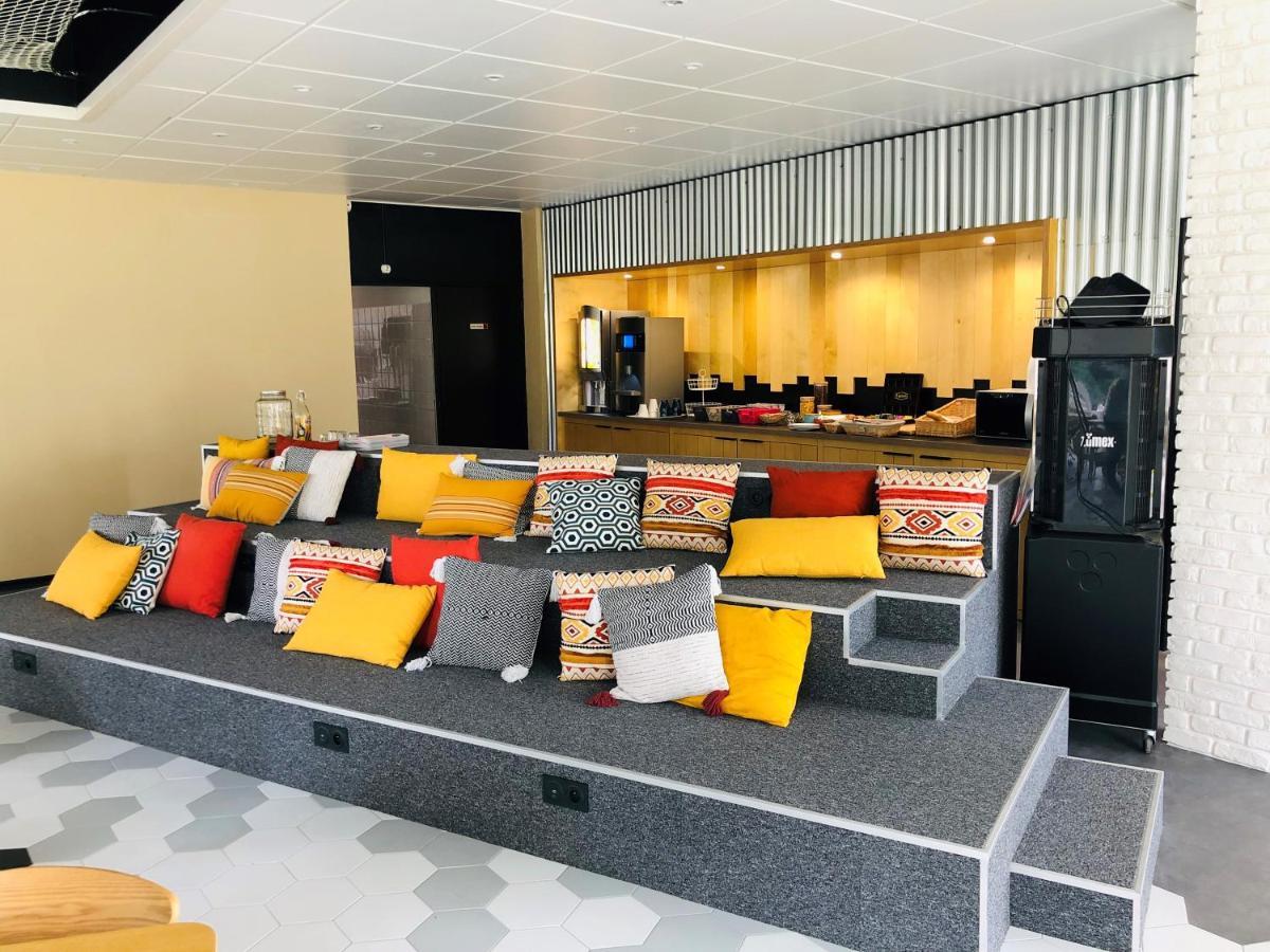 Ibis Styles Bobigny Centre Prefecture Exterior foto