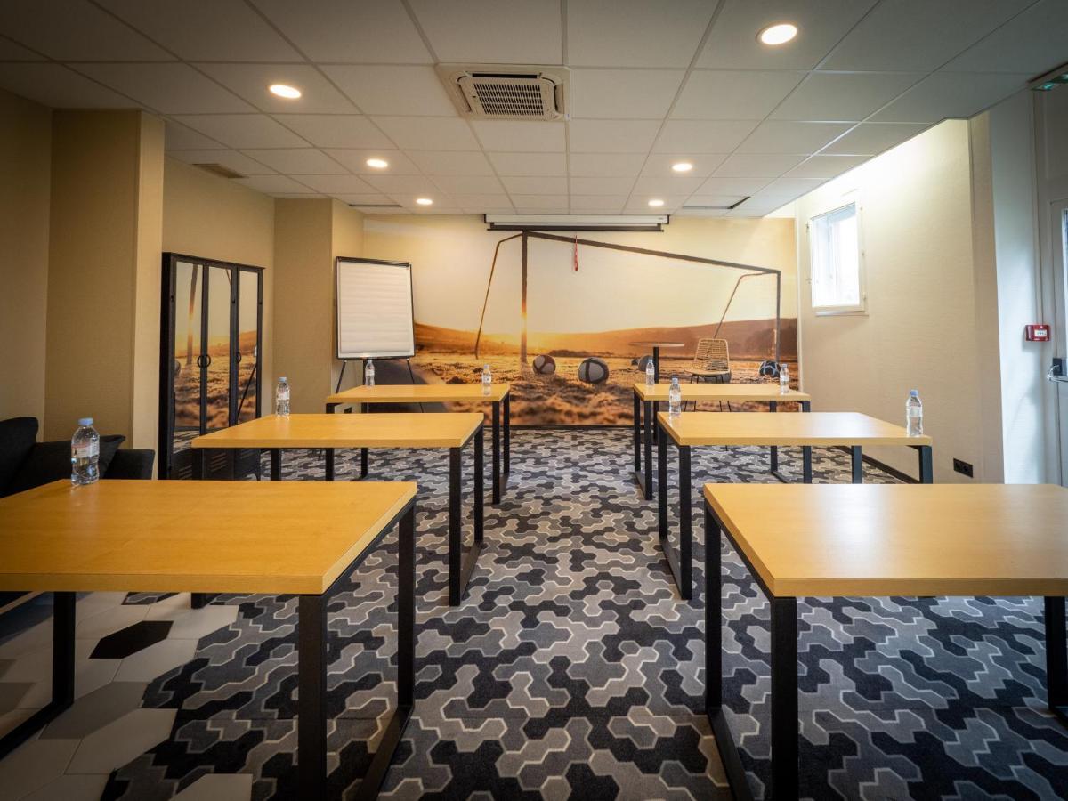 Ibis Styles Bobigny Centre Prefecture Exterior foto
