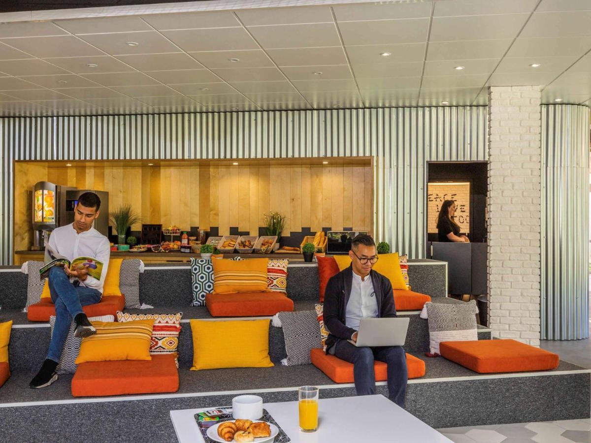 Ibis Styles Bobigny Centre Prefecture Exterior foto