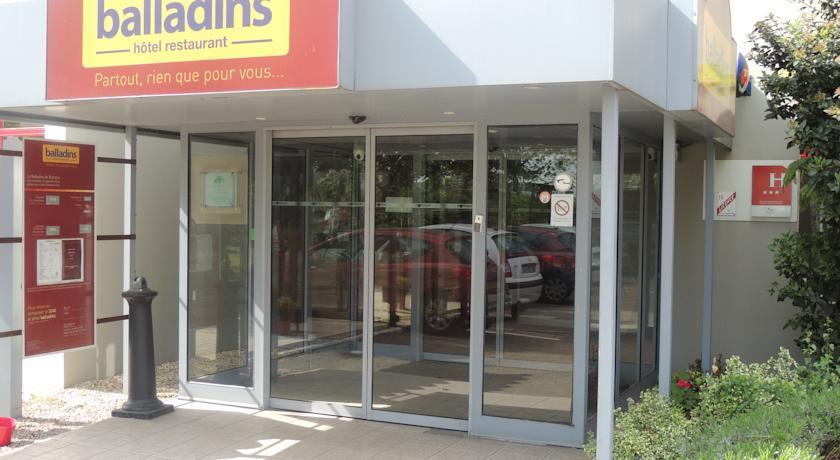 Ibis Styles Bobigny Centre Prefecture Exterior foto