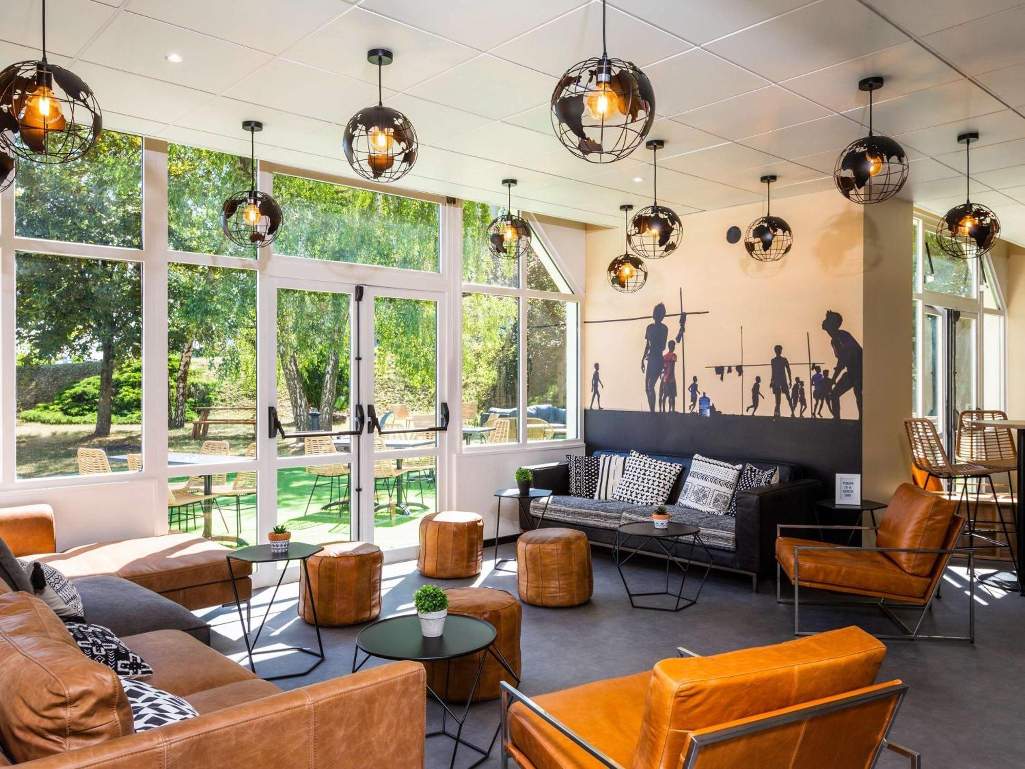 Ibis Styles Bobigny Centre Prefecture Exterior foto