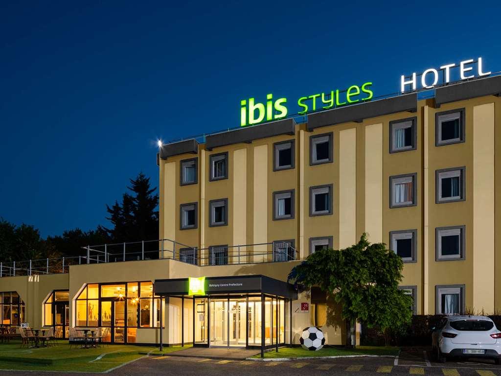 Ibis Styles Bobigny Centre Prefecture Exterior foto