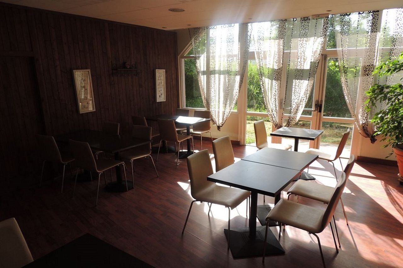 Ibis Styles Bobigny Centre Prefecture Exterior foto